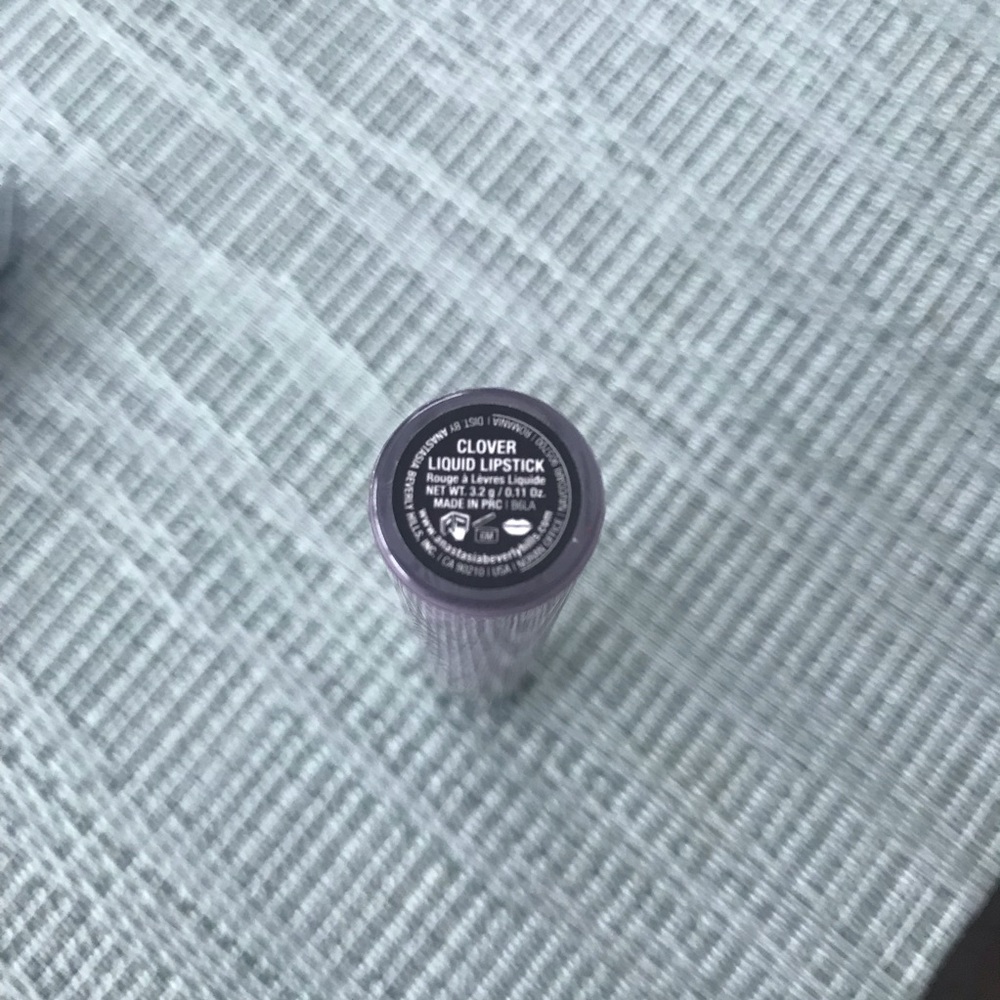 New Anastasia liquid lipstick in clover! - Picture 3 of 3